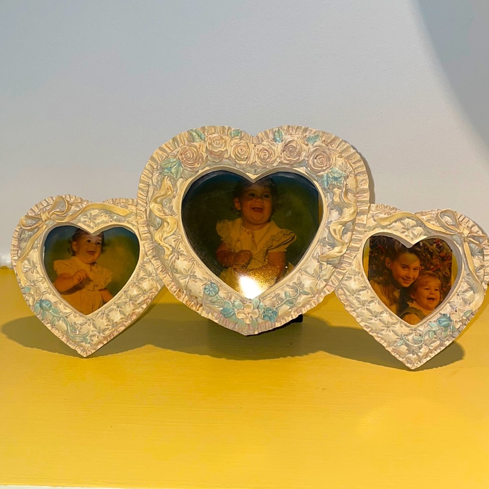 Triple heart frame